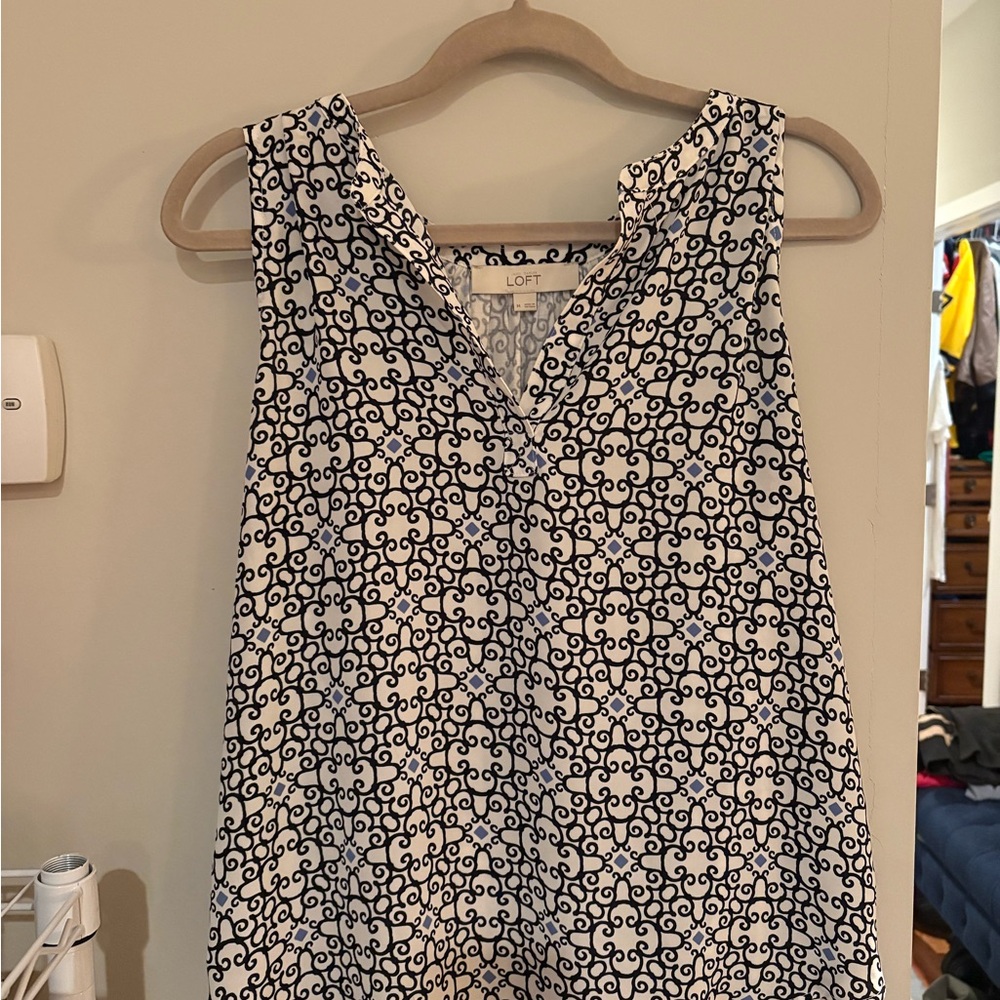 LOFT Monochrome Swirl Print Blouse